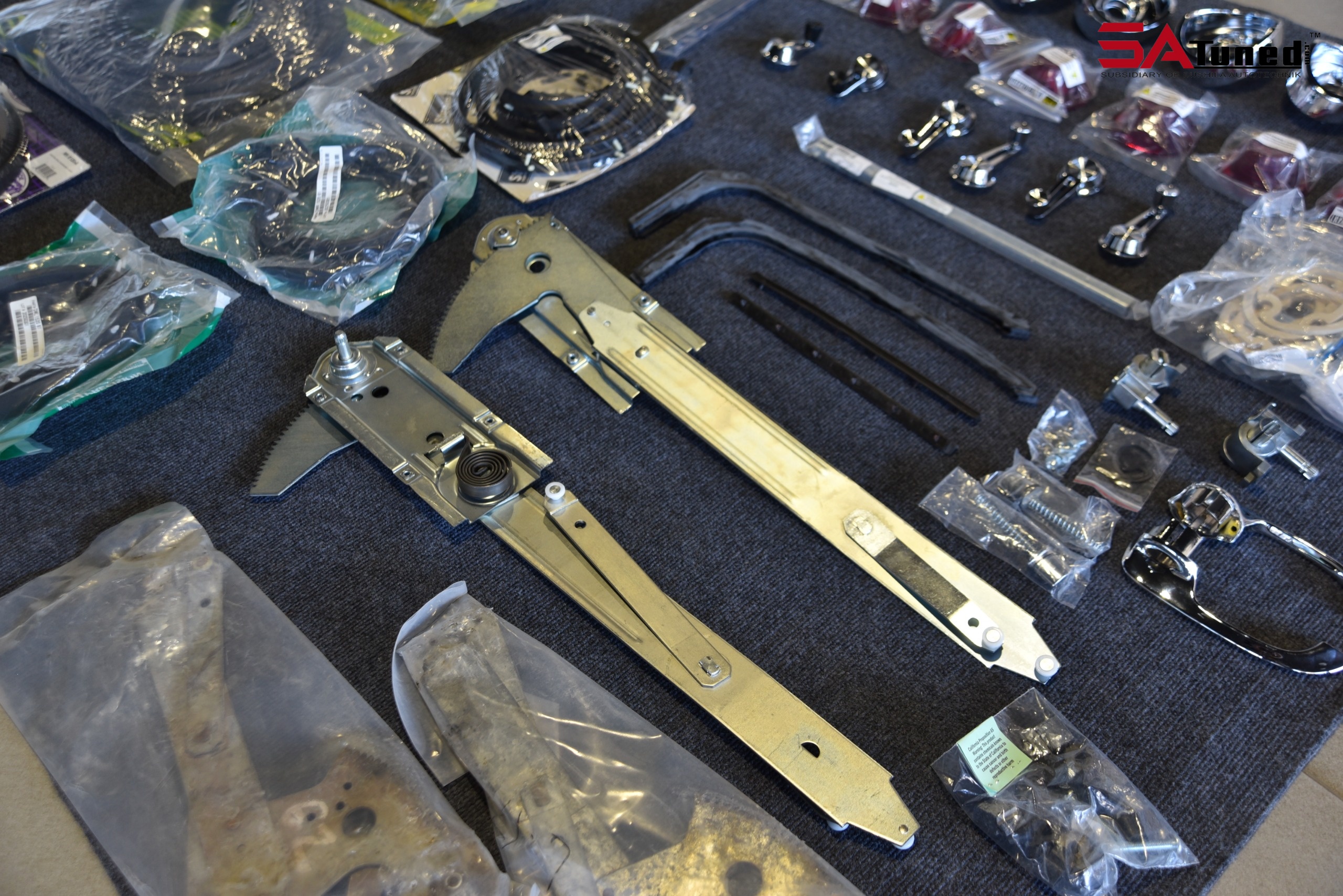 product-additional-image